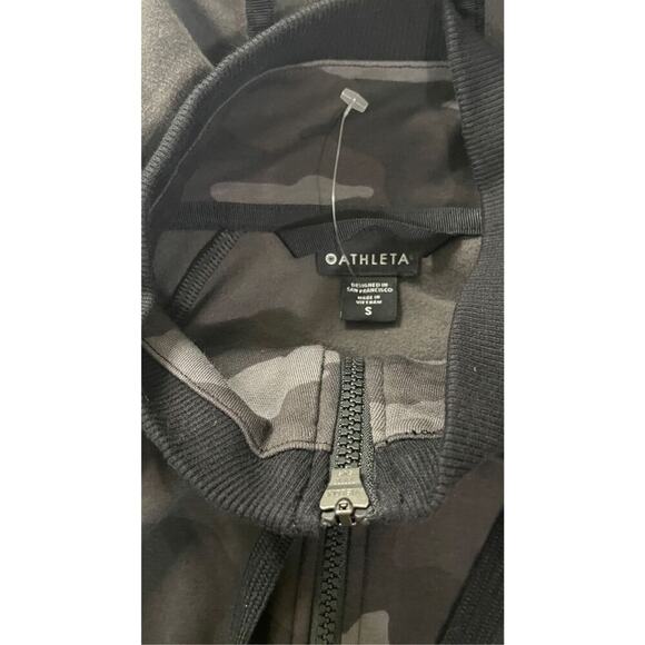 Athleta‎ Triump Activewear Printed Camo Full Zip Up Hoodie Sweatshirt Size Small - Picture 8 of 16